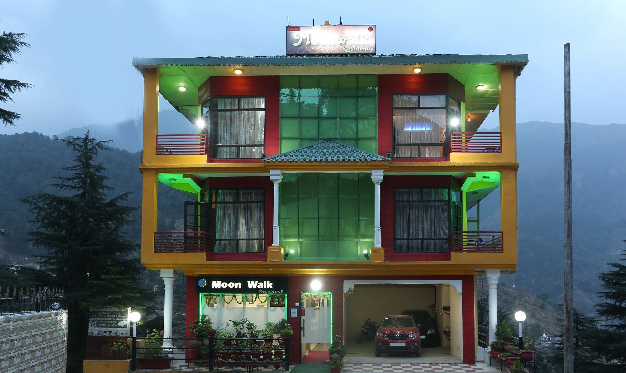 Hotel Moon Walk Residencia Dharamshala Exterior foto