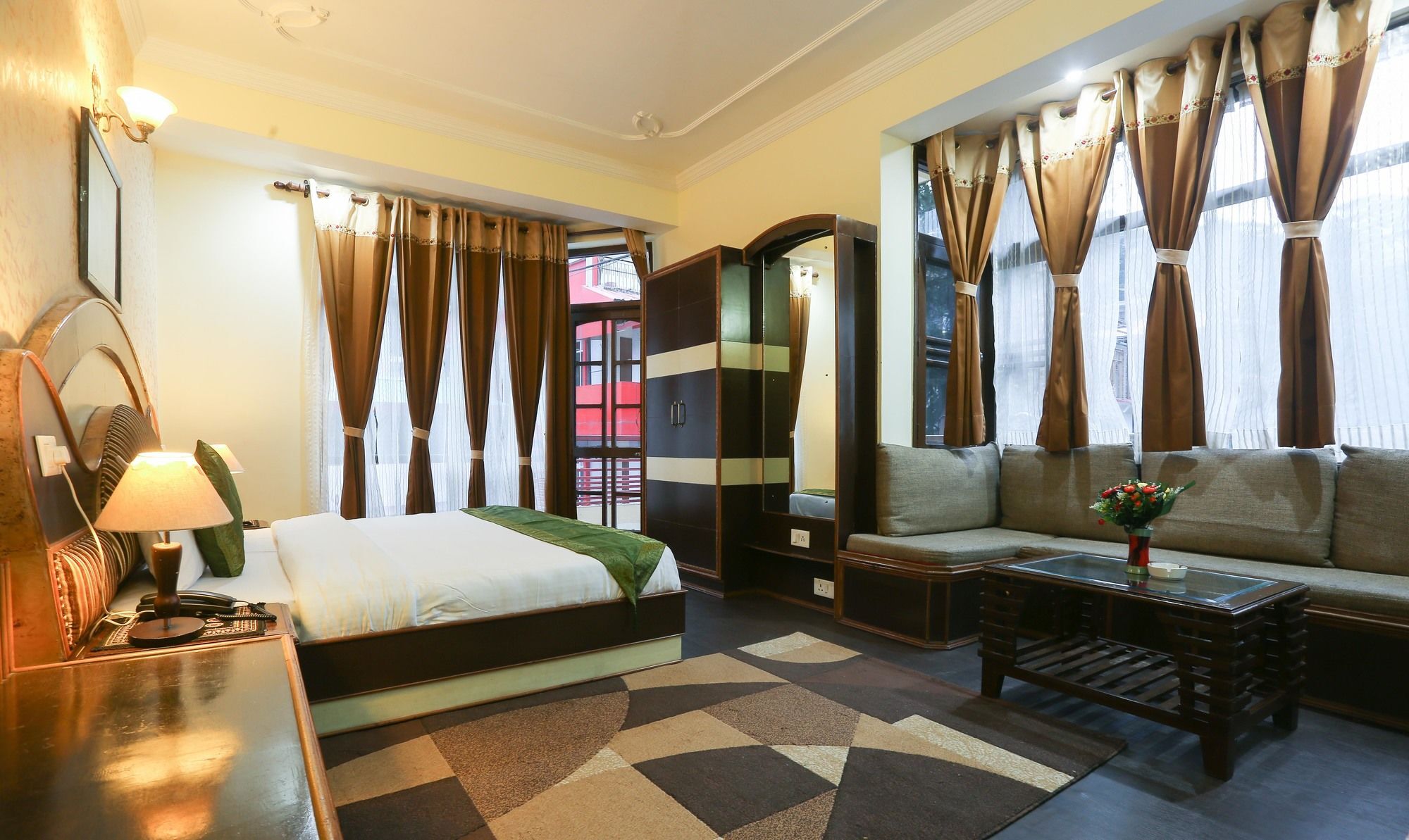 Hotel Moon Walk Residencia Dharamshala Exterior foto