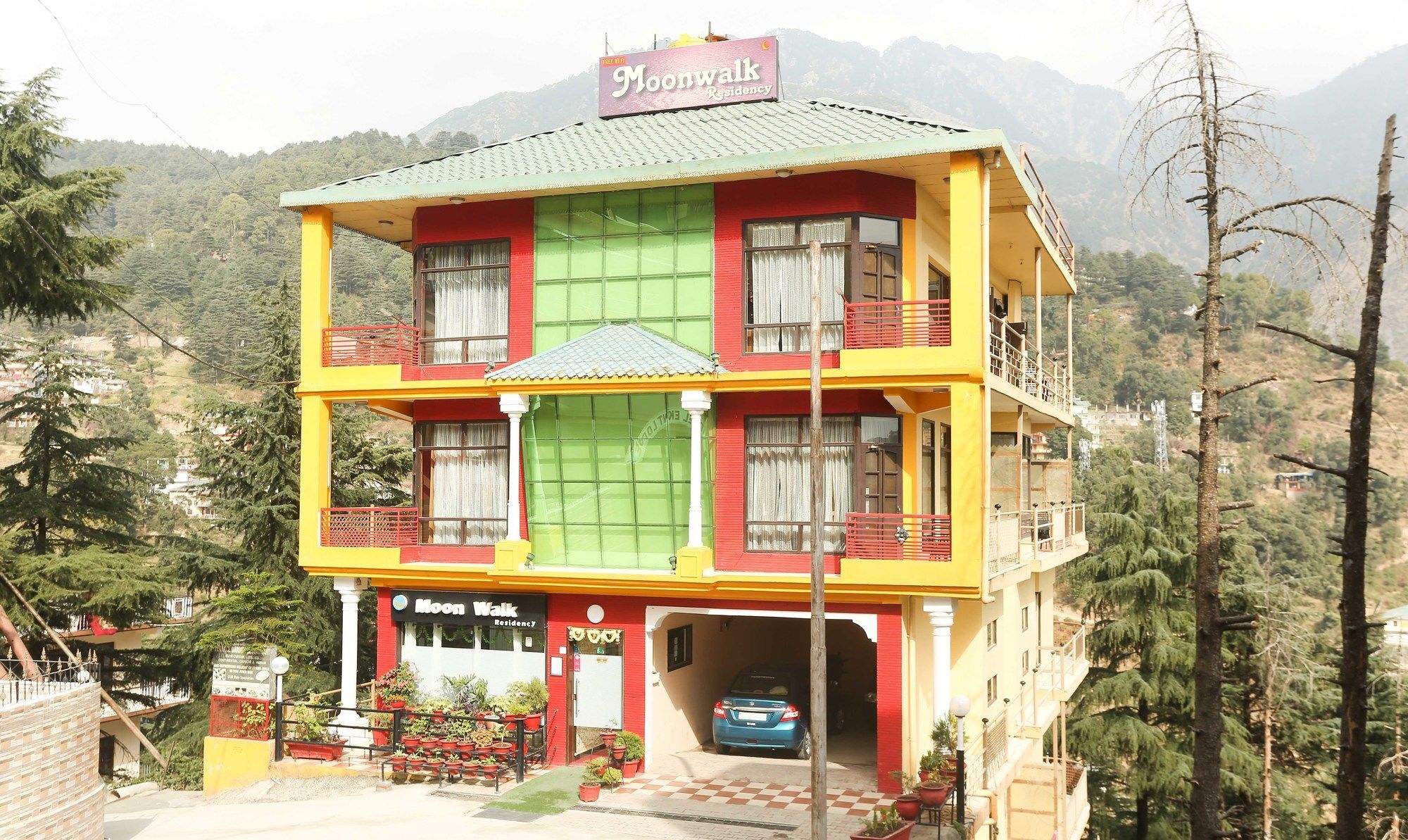 Hotel Moon Walk Residencia Dharamshala Exterior foto