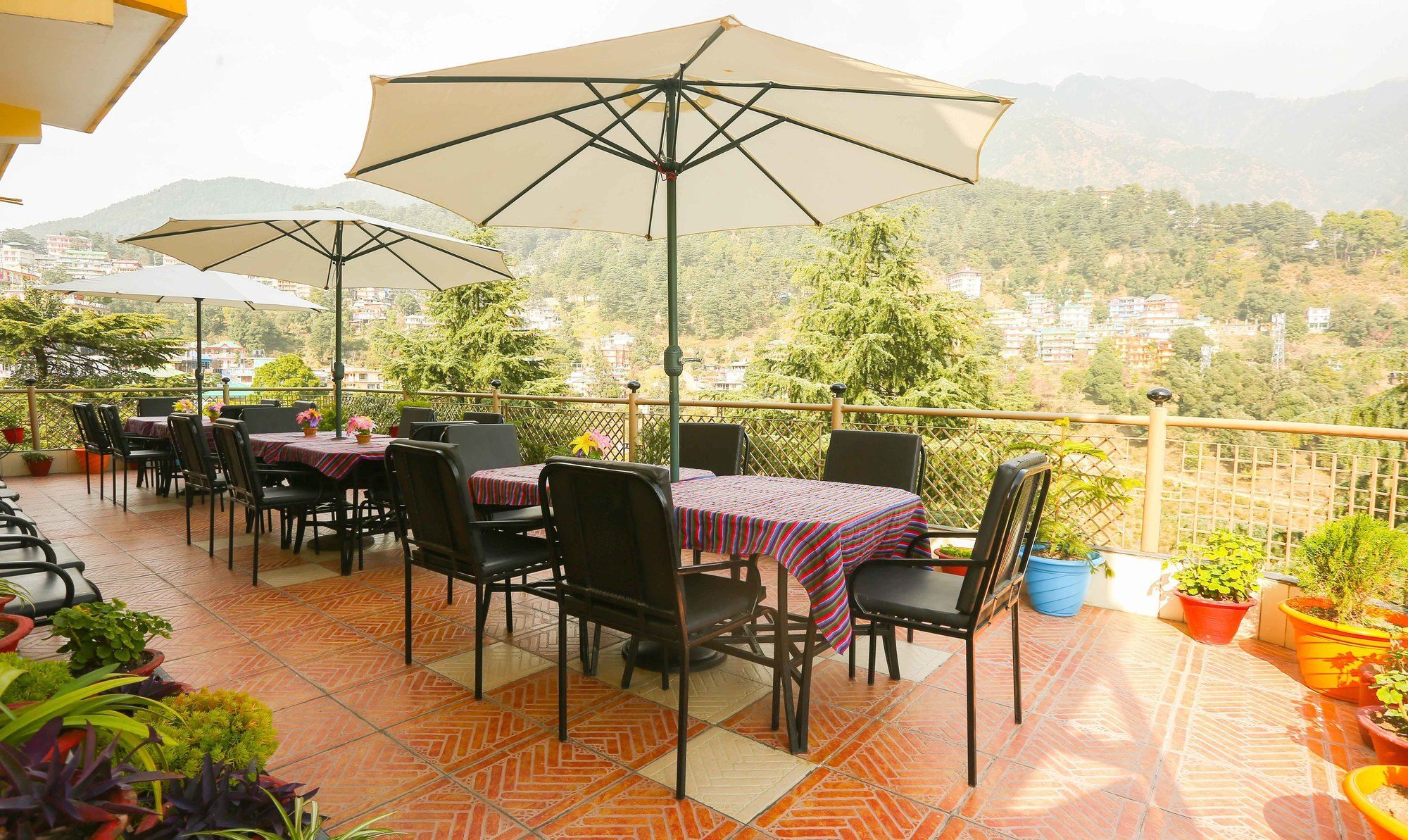 Hotel Moon Walk Residencia Dharamshala Exterior foto